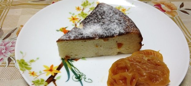 Творожная запеканка с курагой