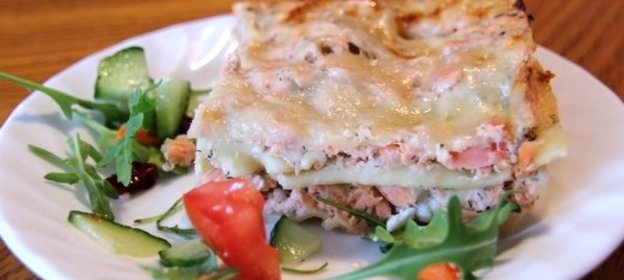Лазанья с форелью