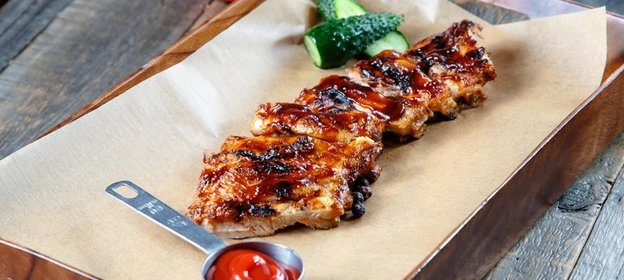 Свиные ребрышки BBQ