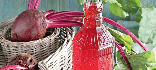 Cалат с фасолью и сухариками