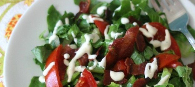 Салат с беконом