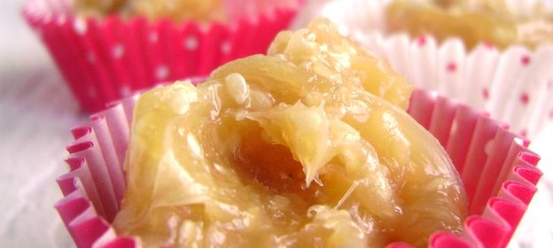 Тянучки сметанные с кунжутом