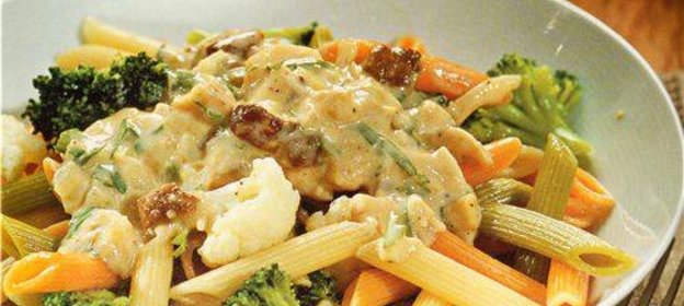 Паста с брокколи и тунцом