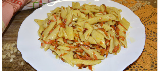 Паста Морковка с кедровыми орешками