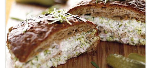 Сэндвич с брокколи и ветчиной