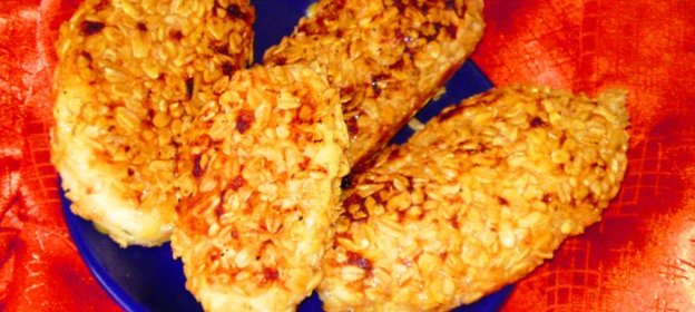 Очень пpocтой caлат из кypицы с грибами