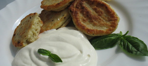 Помидорные оладьи