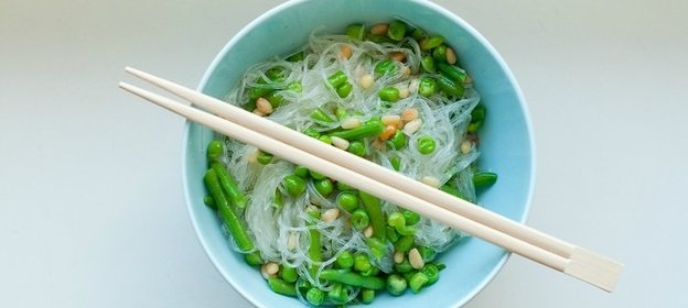 Стеклянная лапша с овощами