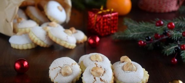 Печенье с белково-ореховой начинкой