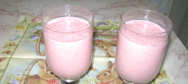 лёгкий воздушный клубничный десерт