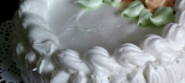 Шоколадный торт с творожной начинкой