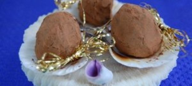 Трюфели от Пьера Эрме Два шоколада с карамелью на соленом масле