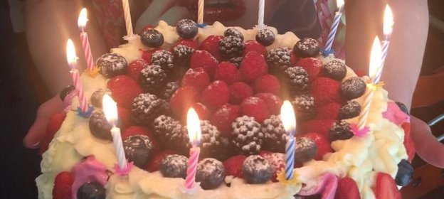 Торт Ягодная фантазия