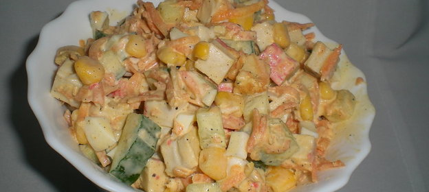 Салат с крабовыми палочками и корейской морковью