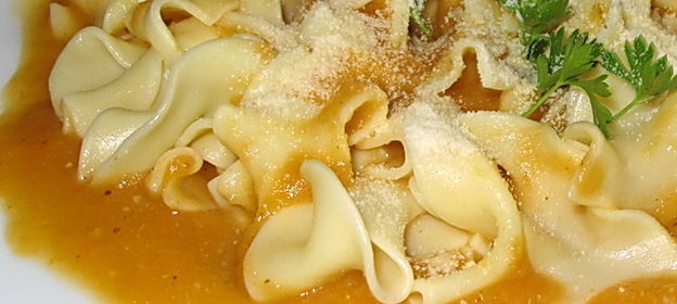 Паста с соусом из кабачков