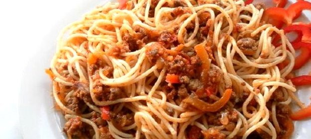 Паста с томатным соусом