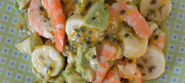 Фруктовый салат с креветками