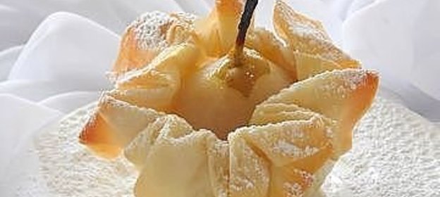 Груши в тесте