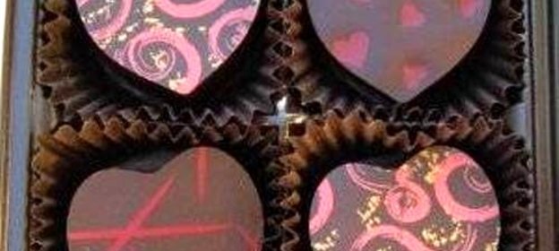 Шоколадные трюфели в золоте