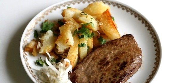 Лангет из говядины на сковороде