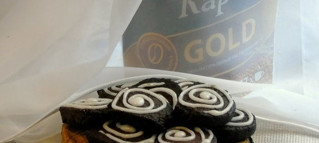 Шоколадное печенье с глазурью