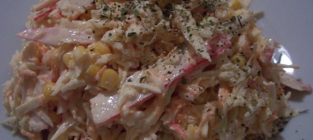 Салат с крабовыми палочками