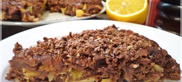 Шоколадно- яблочно- апельсиновый пирог для именинниц Татьяны и Наташи