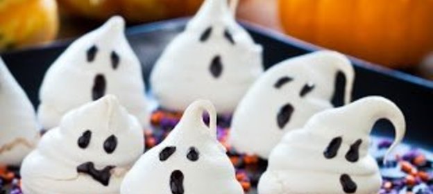 Меренги-привидения на Хэллоуин