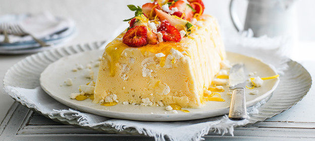 Лимонный десерт с безе