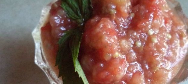 Салат из вареной свеклы с майонезом