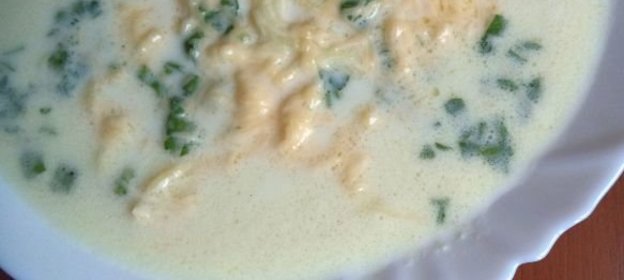 Салат из кукурузы с грибами и луком