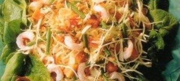 Остро-сладкий салат из капусты