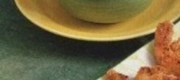 Салат из картофеля, грибов и лука