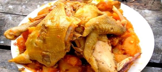 Гусь, тушеный кусочками