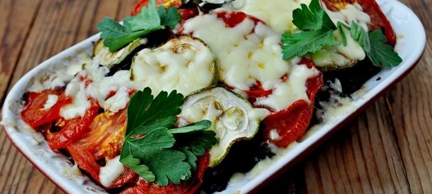 Рыбная запеканка с овощами,рисом и сырной корочкой.Для Феди к/ф Кухня