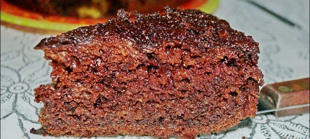 Шоколадный пирог с кабачком в мультиварке. Тест-драйв