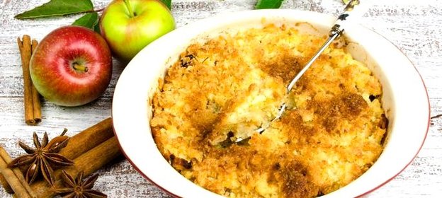 Яблочный десерт с кокосовой корочкой