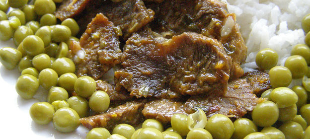 Мясо тушеное с имбирем