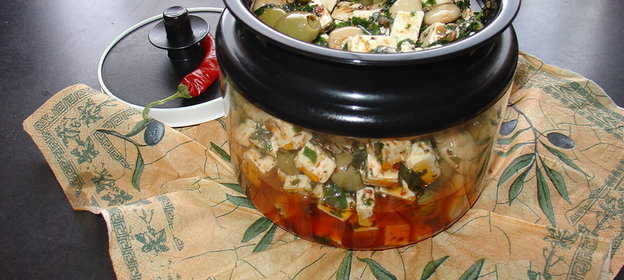 Салат с брынзой „Uno momento