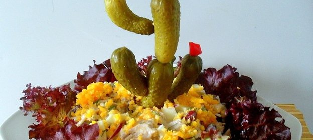 Салат Цветущий кактус