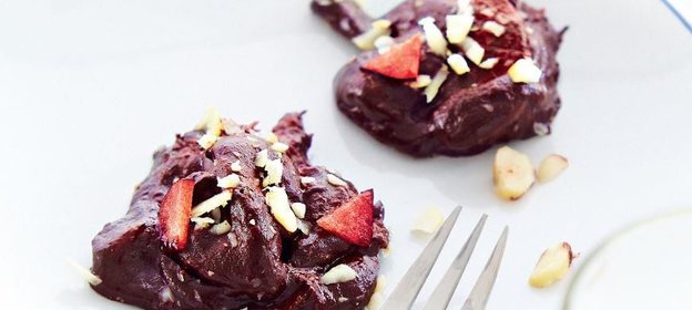 Птифуры из слив и шоколада