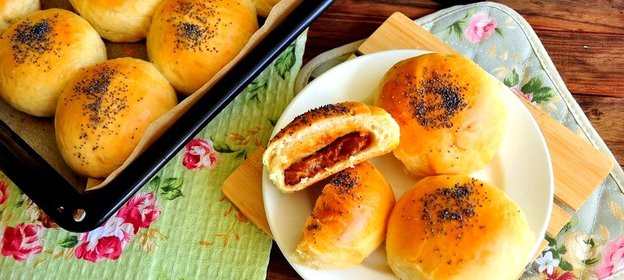 Булочки со сгущёнкой варёной