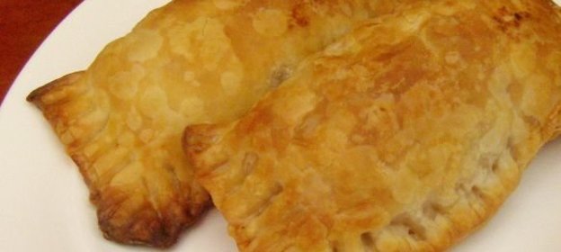 Тушеная говядина с овощами и зеленью