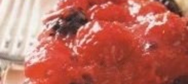 Салат из консервированной фасоли с яйцами