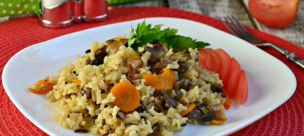 Тайский нешлифованный рис с грибами в мультиварке