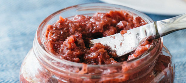 Джем из ревеня и семян чиа