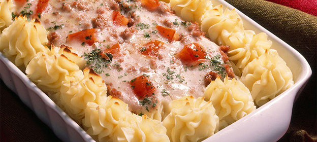 Запеканка с тушенкой