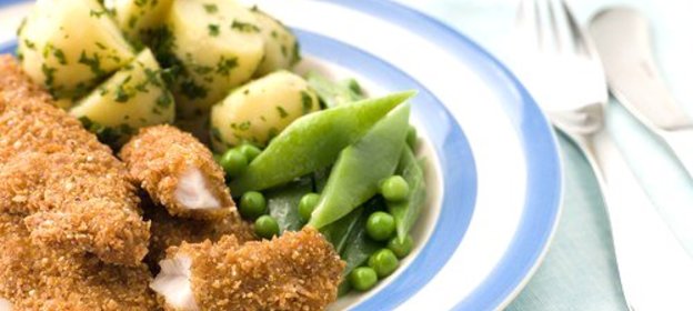 Куриные палочки в ореховой панировке