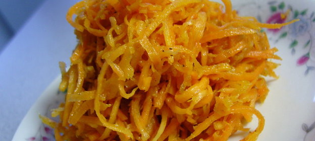 Острая морковка (по-корейски)