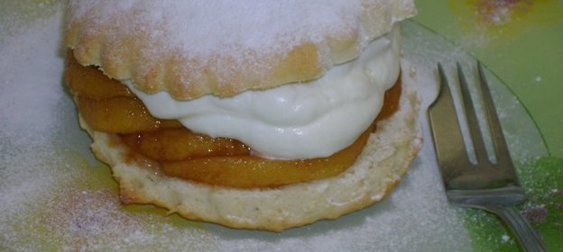 Яичница молочная с морковью